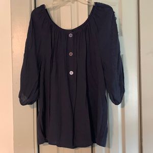 Unique Soectrum ladies navy blouse with crochet detail on sleeve-size 2X